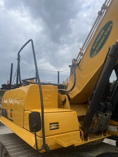 LiuGong 922E large excavator